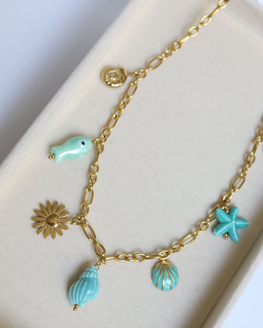 Collier Shelly
