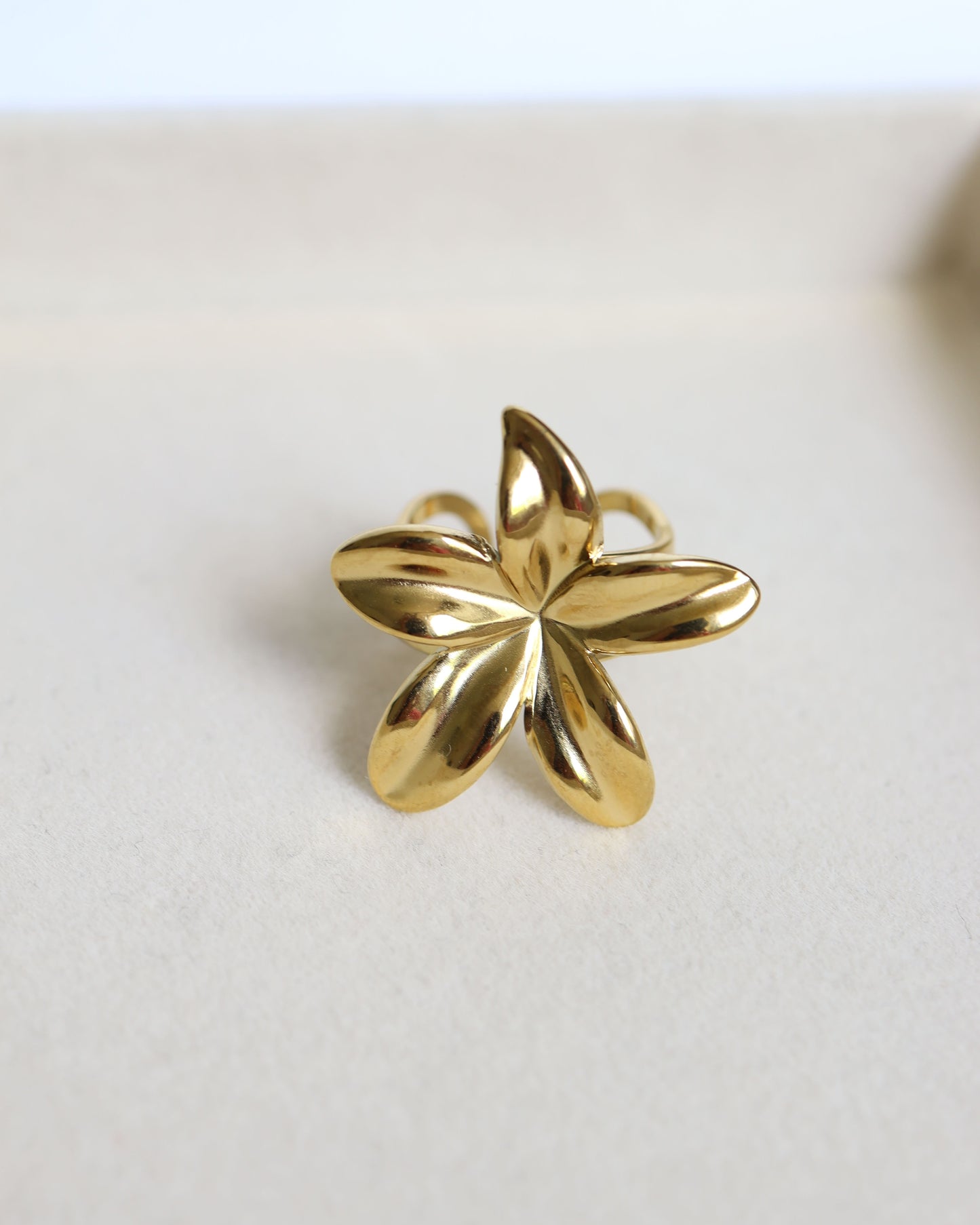 Bague Tiaré